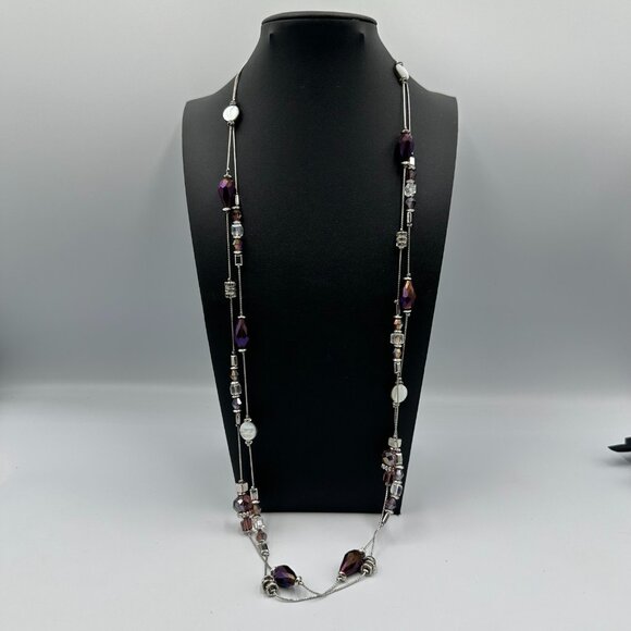 Long Necklace Purple Beads Glass Mother of Pearl Silver Tone Chain Layered - Picture 10 of 15